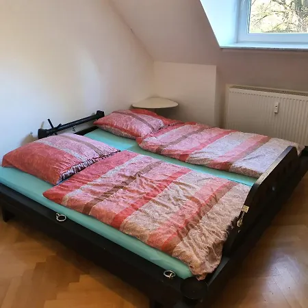 Idyllische Penthouse-wohnung In Super Lage מינכן