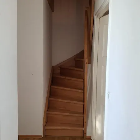 Idyllische Penthouse-wohnung In Super Lage מינכן