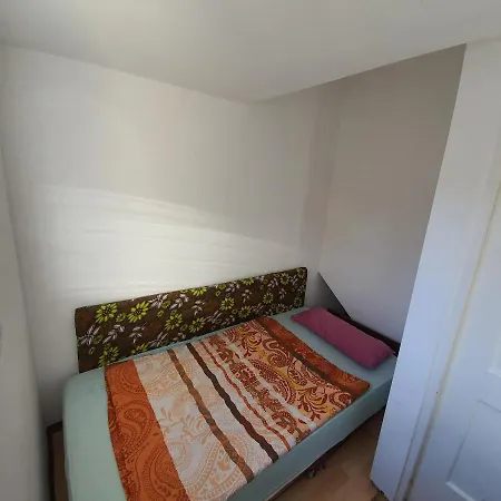 Idyllische Penthouse-wohnung In Super Lage Appartamento *