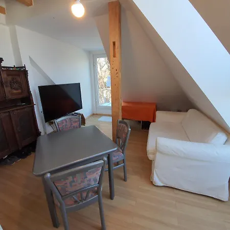 Idyllische Penthouse-wohnung In Super Lage Appartamento